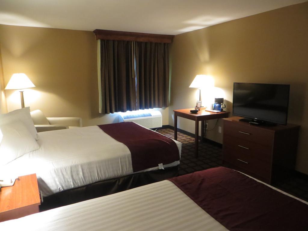 Baymont By Wyndham New Buffalo Quarto foto